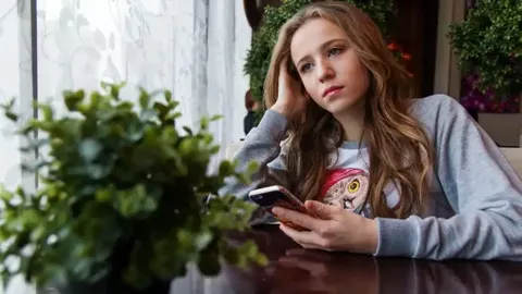 无语哥景德镇捏泥巴解析