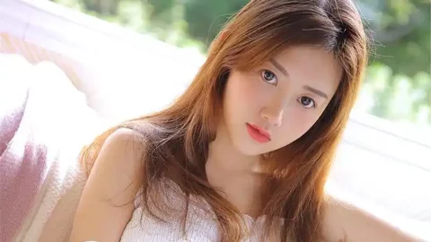 易烊千玺腰伤复发停工