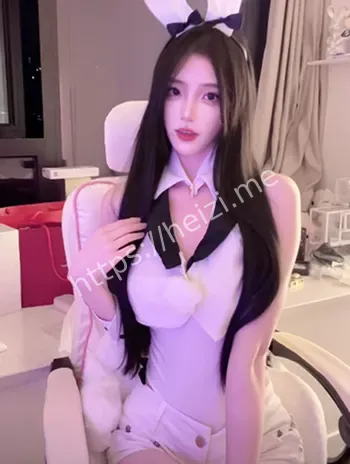 清纯人设