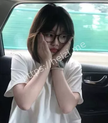 清纯靓丽