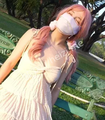 反差美人