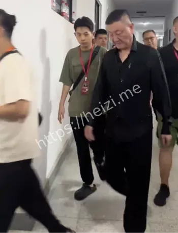 网友称韩磊致其怀孕