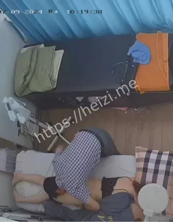 美容院老板娘私密一幕曝光