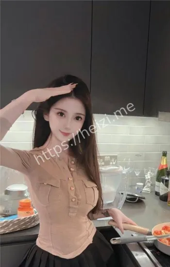 张佳怡惊艳下海逆袭