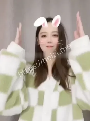 李秋