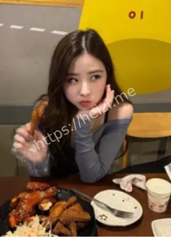 极品美女出轨弟弟