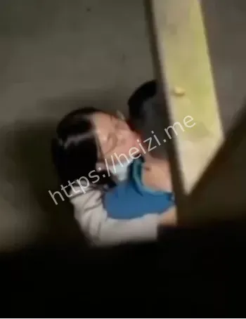 女教师张越出轨