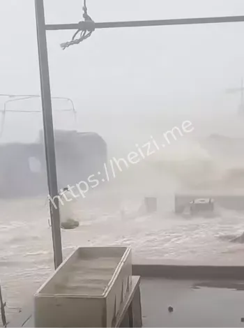 海南狂风暴雨