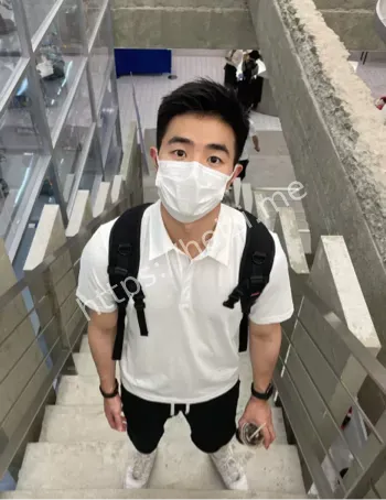 帅气小伙寂寞日常