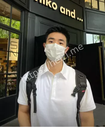 厕所小广告邂逅