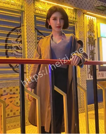 小喵大宝锁骨猫纹身