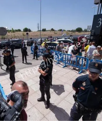 蓝战非南非被绑架