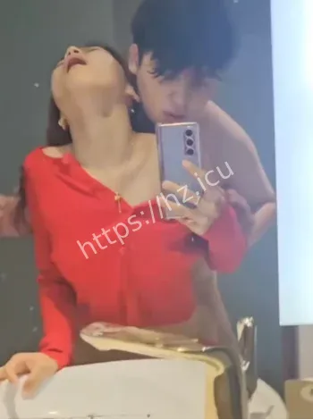 高颜值反差热议