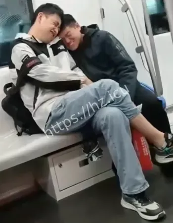 虹桥地铁辣眼事件