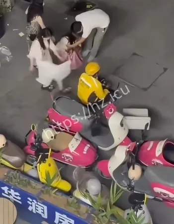 街头围殴狂骂威胁