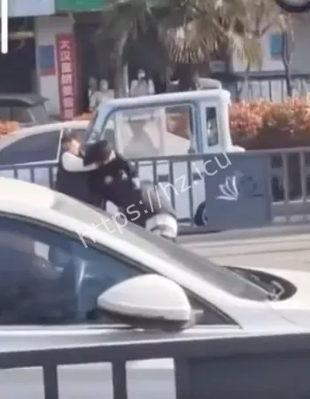 14岁少年电动车碰撞后