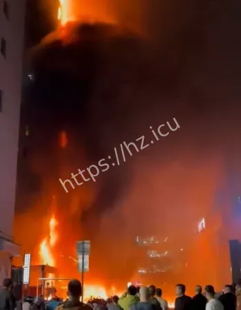 亲贤北街高层突发大火