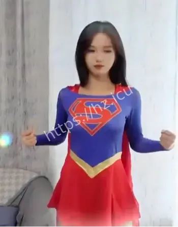 女超人解救朋友