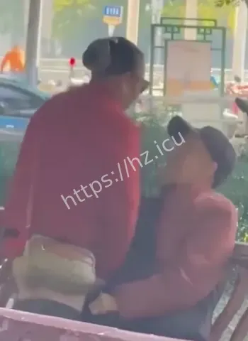 白天长椅激情戏