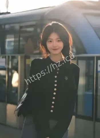 露脸自拍讨好男友