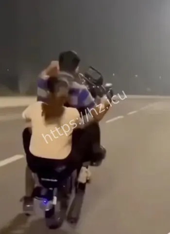 鬼火少年血溅街头