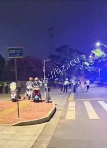 外卖小哥与女子冲突