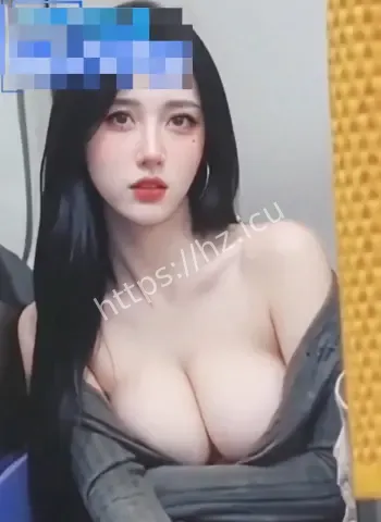 清冷高颜值网红
