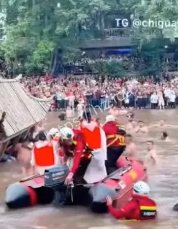 抢鸭子民俗活动