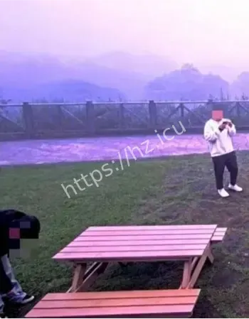小情侣监控视频