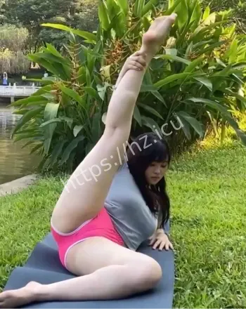 周奕亲肉肉曲线