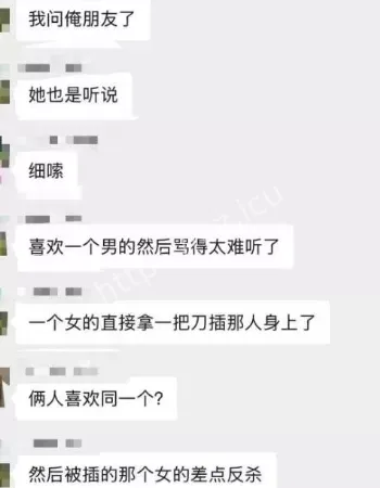死者装盒子抬出宿舍