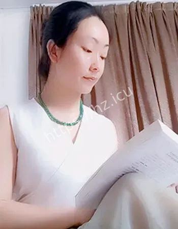 李晶